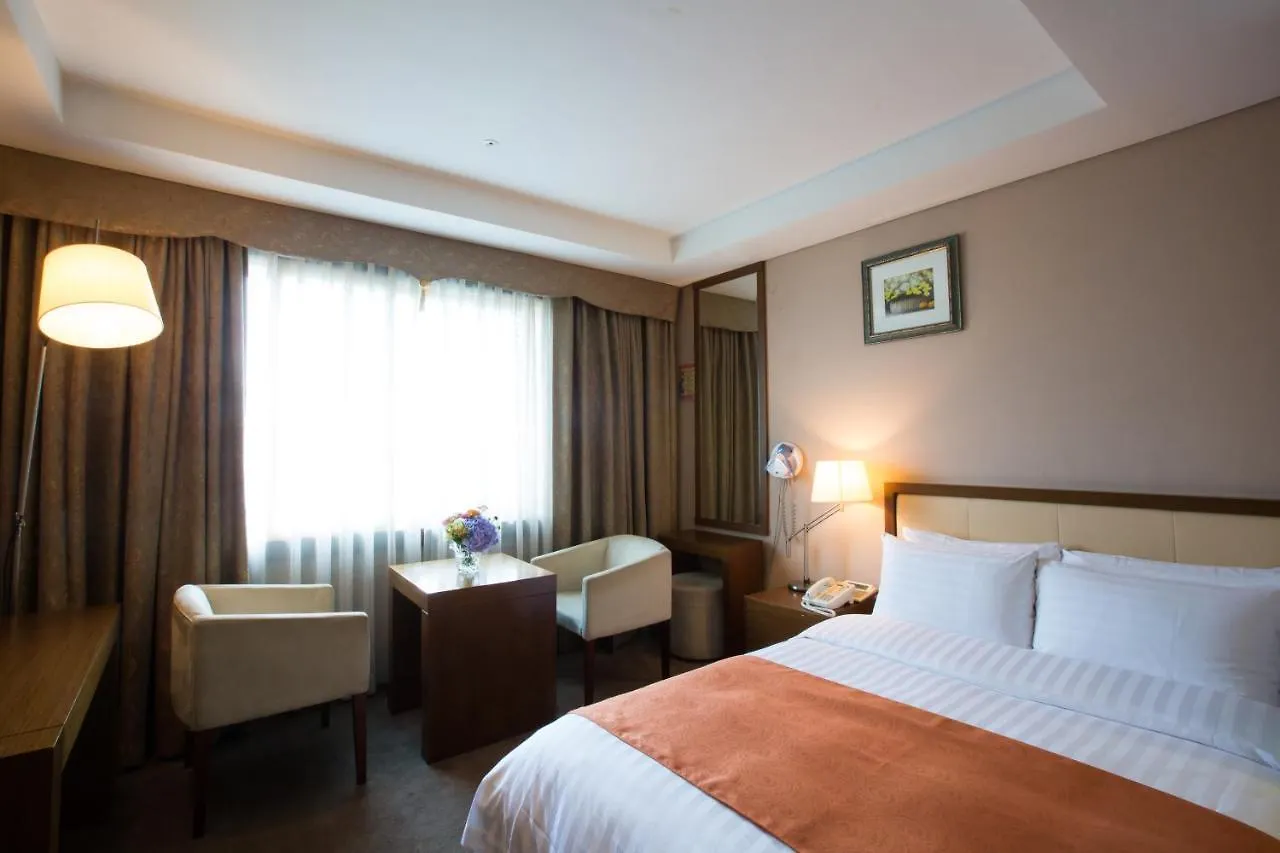 Hotel Samjung Seul 4*,